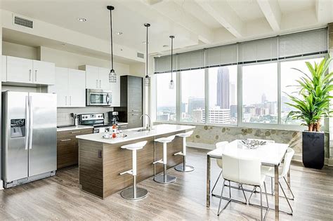 airbnb atlanta downtown.